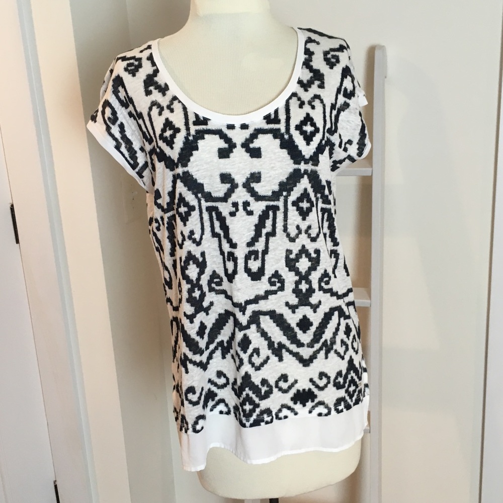 Tommy Hilfiger scoop neck navy knit top
